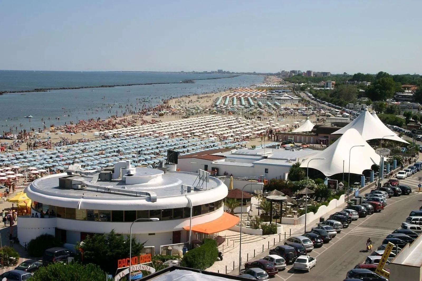 Einzimmerwohnung Im 2 Stock Mit Meerblick, Parkplatz Und Klimaanlage Lido delle Nazioni Italien